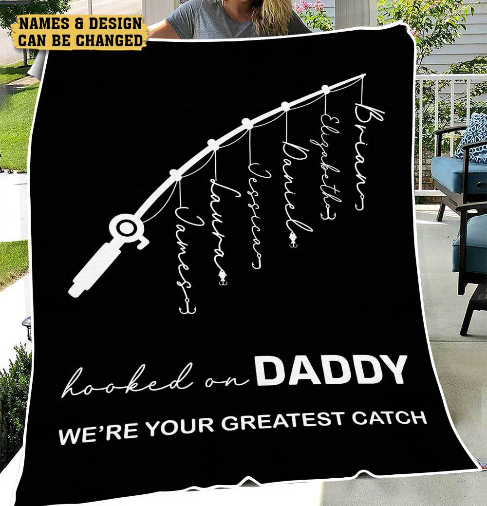 Hooked On Daddy - Personalized Blanket - Best Gift For Father, Grandpa -  Fleece Blanket / 30 x 40
